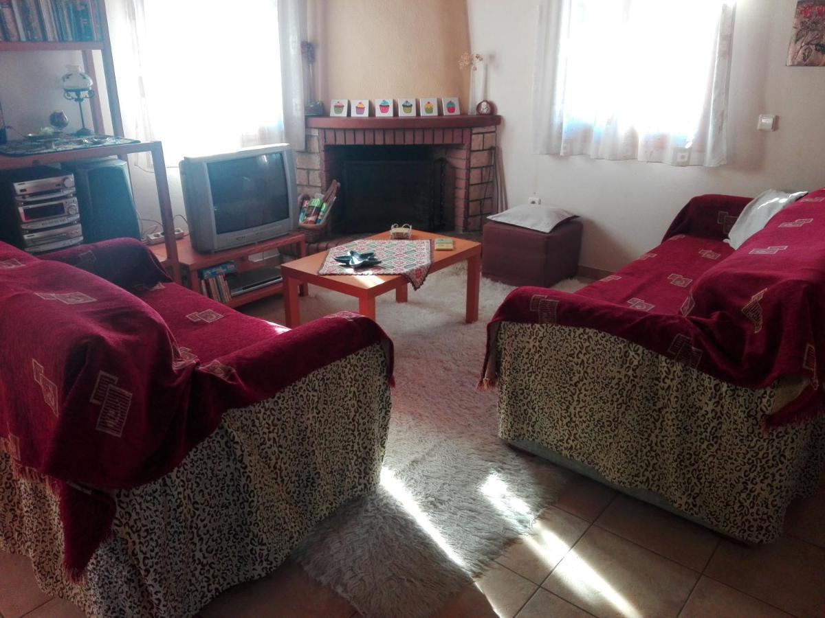 Cosy House In Galaxidi Apartment Bagian luar foto