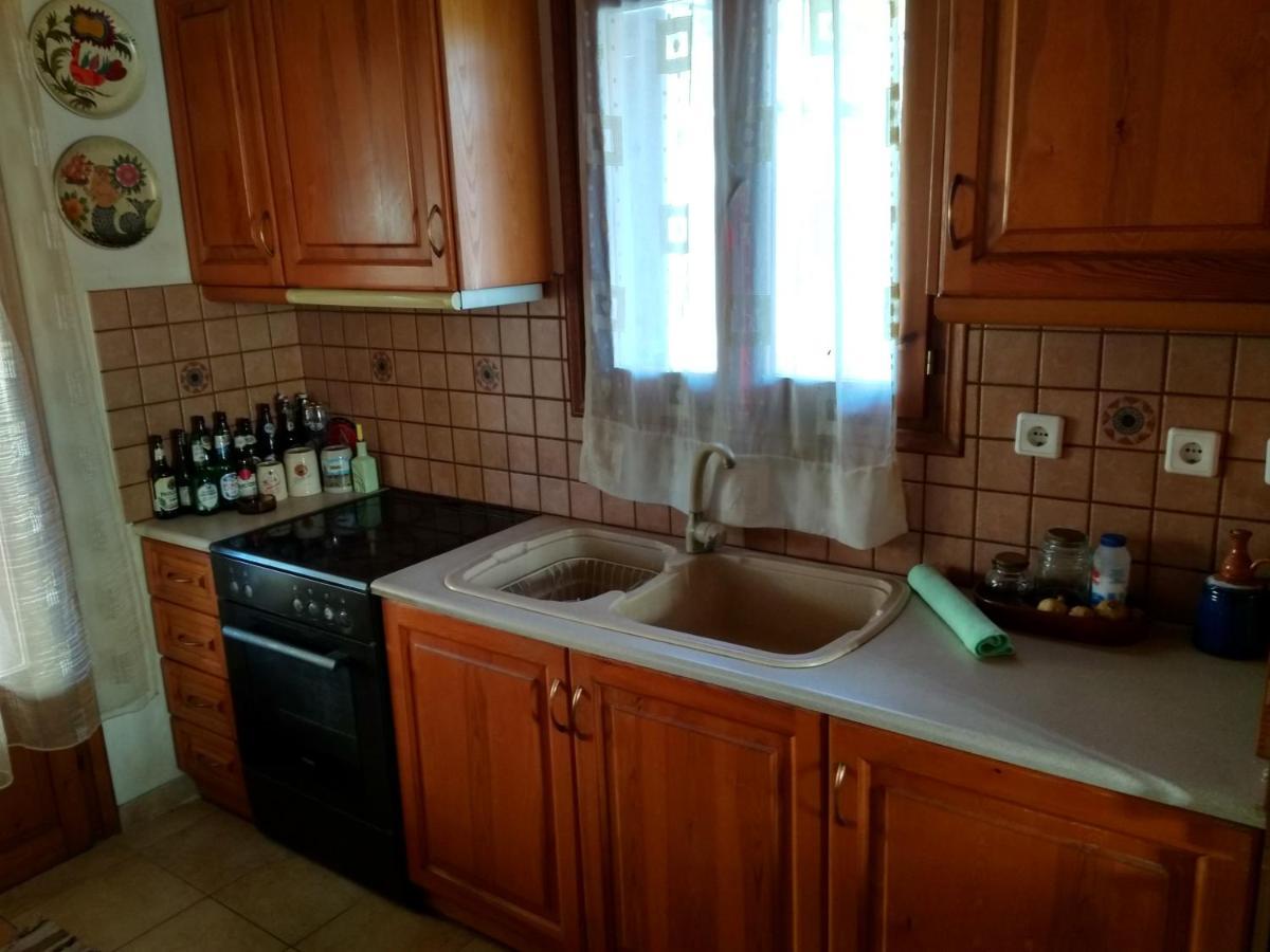 Cosy House In Galaxidi Apartment Bagian luar foto
